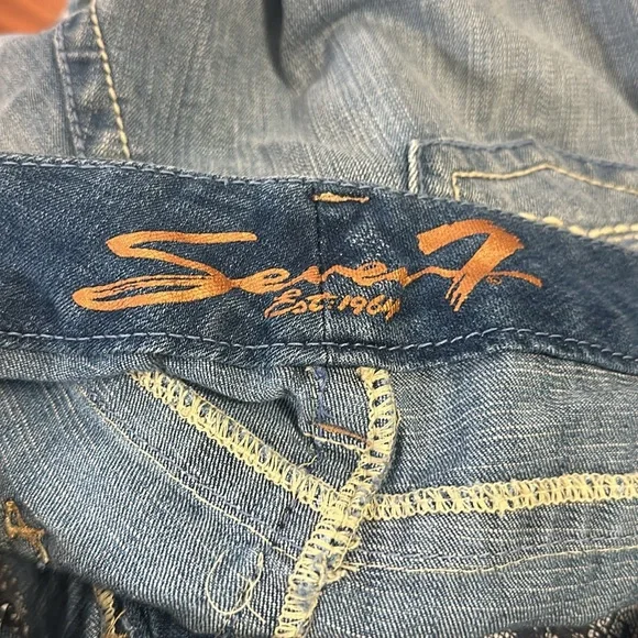 Seven7 Luxe denim shorts size 16 - Picture 3 of 5